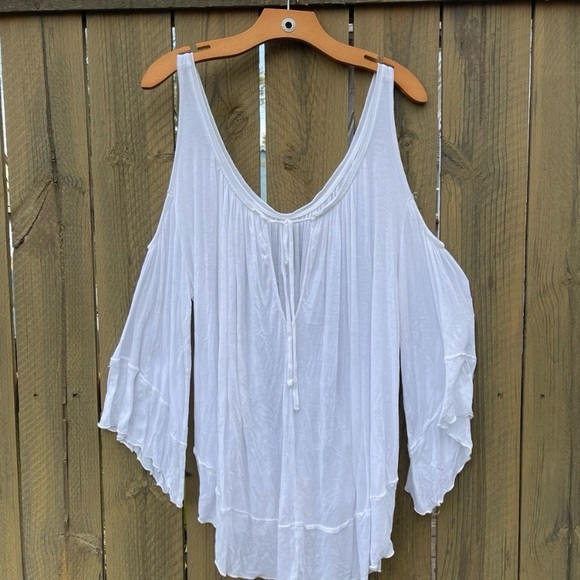 Free People Chloe Flowy Boho Cold Shoulder Top XS Oversized Hippie Gypsy Peasant - Picture 4 of 6